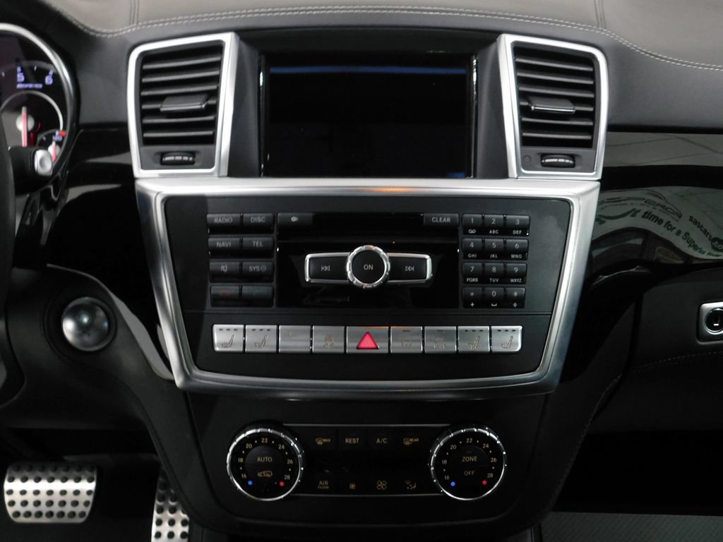 Used 2014 Mercedes-Benz ML 63 AMG 4MATIC image 42