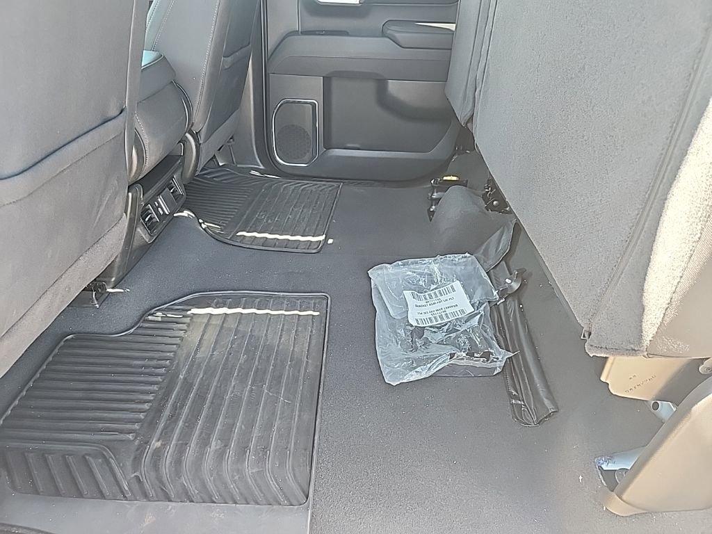 Certified 2025 Chevrolet Silverado 1500 LT image 17