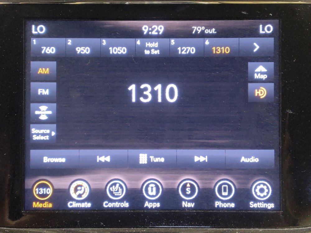 Used 2021 Jeep Grand Cherokee Limited w/ Luxury Group II AWD/4WD image 25