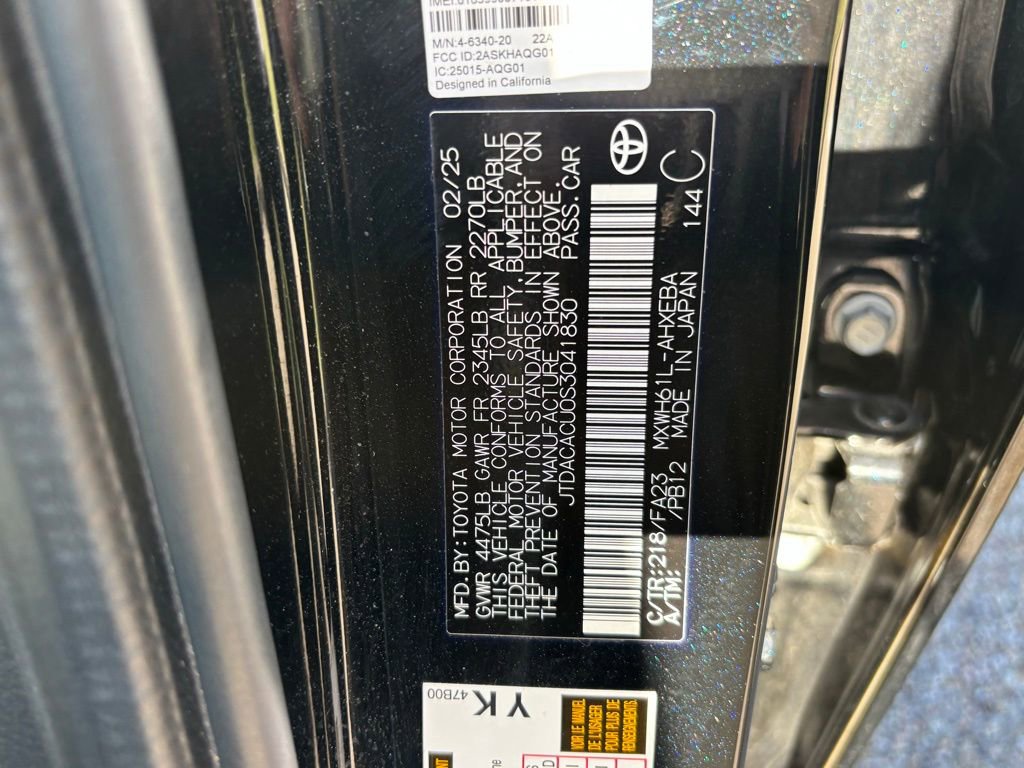 Used 2025 Toyota Prius Plug-In Hybrid FWD image 26