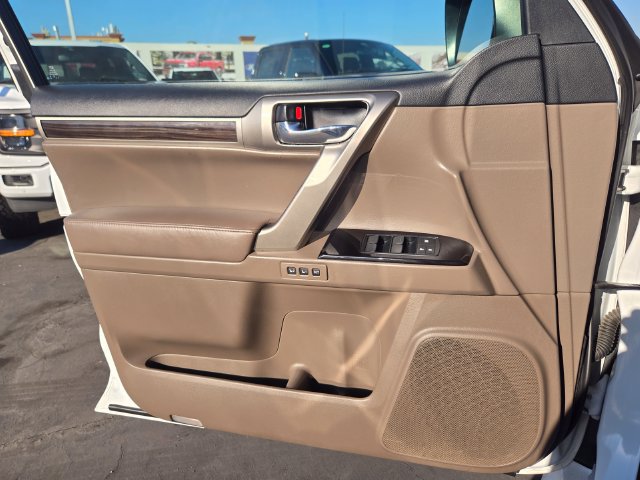 Used 2017 Lexus GX 460 w/ Navigation Package AWD/4WD image 13