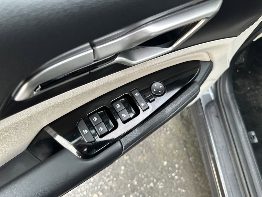 Used 2023 Kia Sportage EX image 38