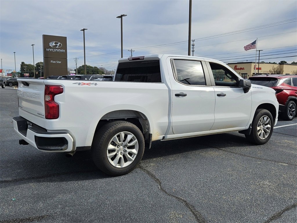 Used 2024 Chevrolet Silverado 1500 Custom image 14