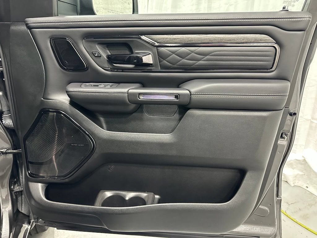 Used 2026 RAM 1500 Limited AWD/4WD image 59