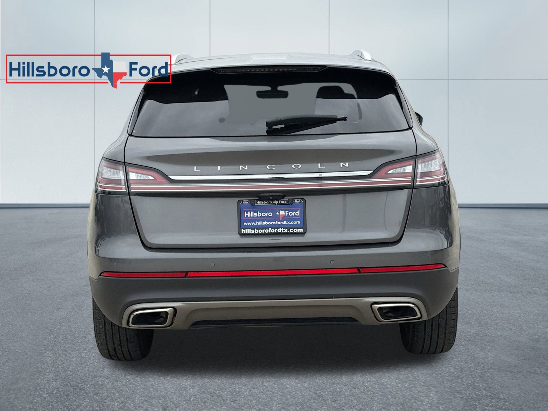 Used 2023 Lincoln Nautilus AWD w/ Premium Package image 8