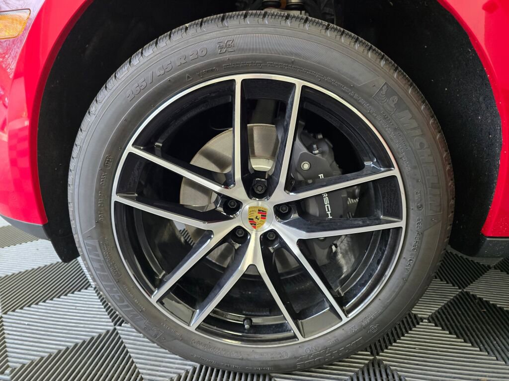 New 2026 Porsche Macan AWD/4WD image 23