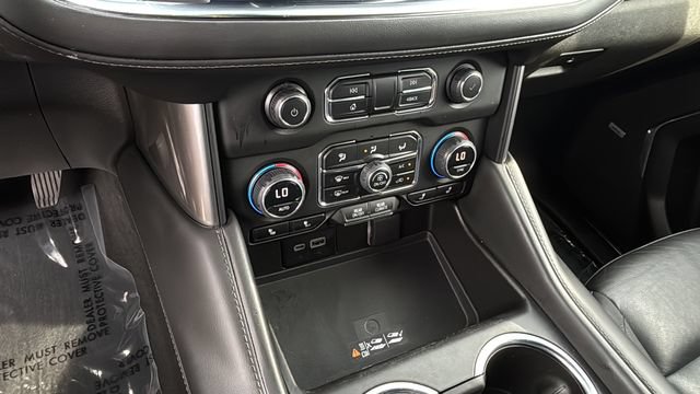 Used 2023 Chevrolet Suburban LT RWD image 30