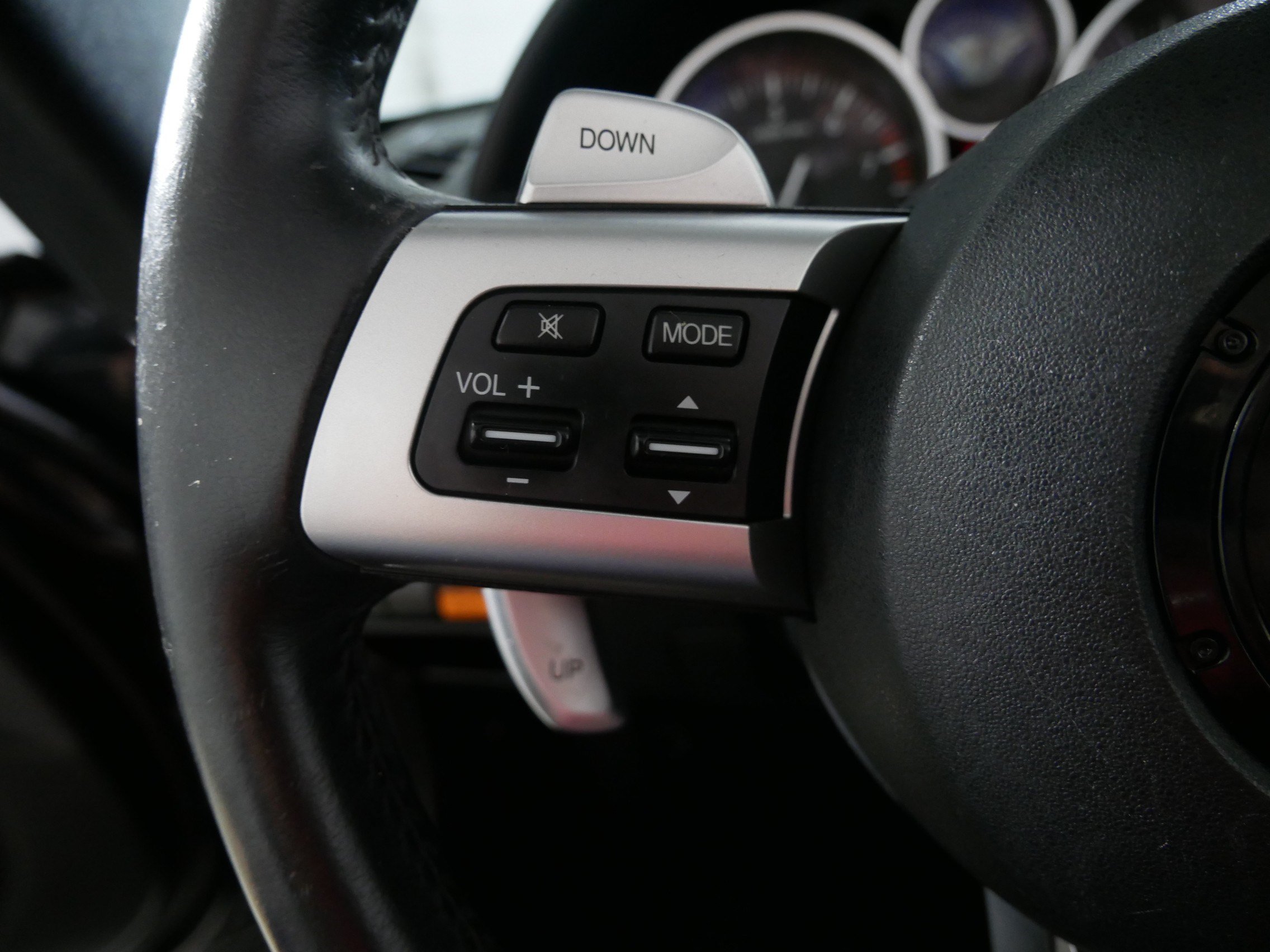 Used 2008 MAZDA MX-5 Miata Touring RWD image 27