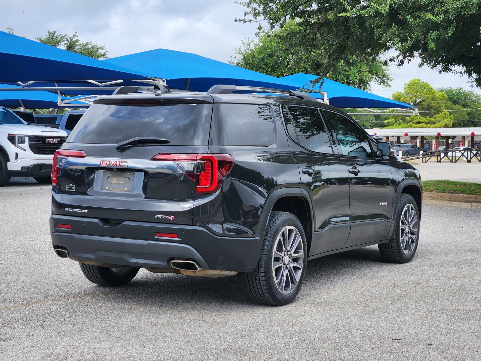 Used 2020 GMC Acadia AT4 AWD/4WD image 5