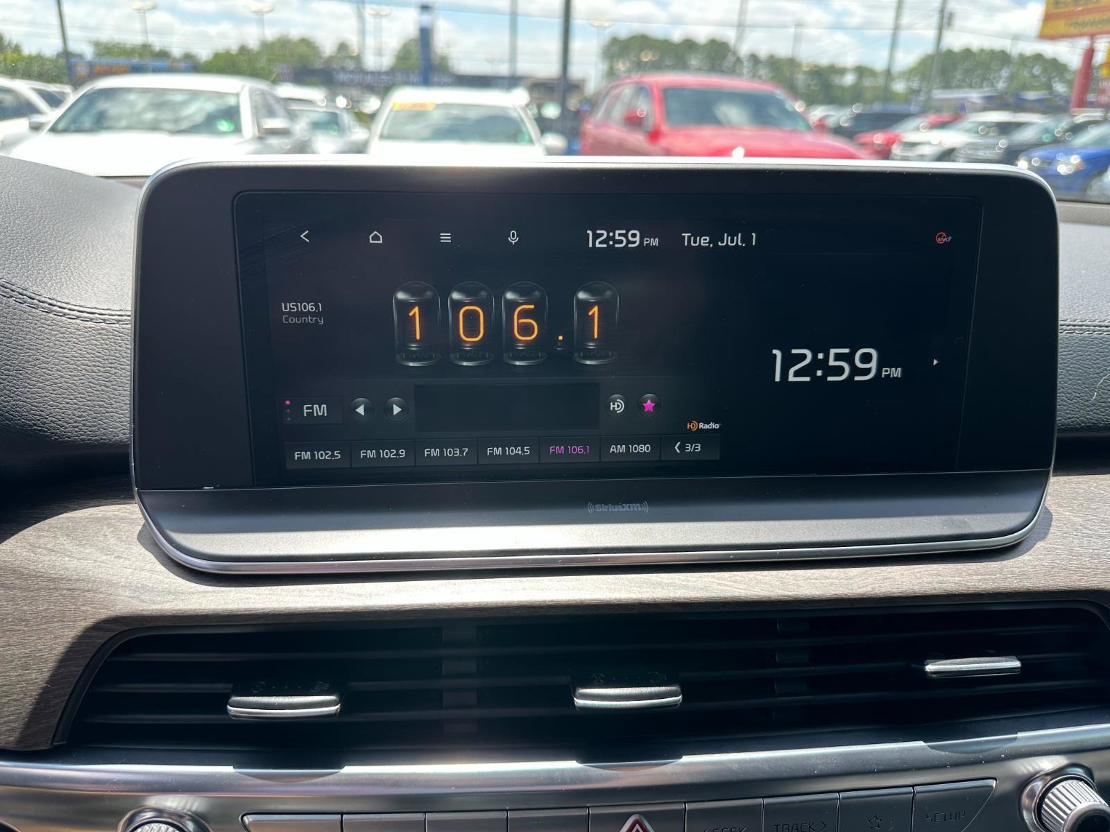 Used 2022 Kia Telluride EX w/ EX Premium Package image 13