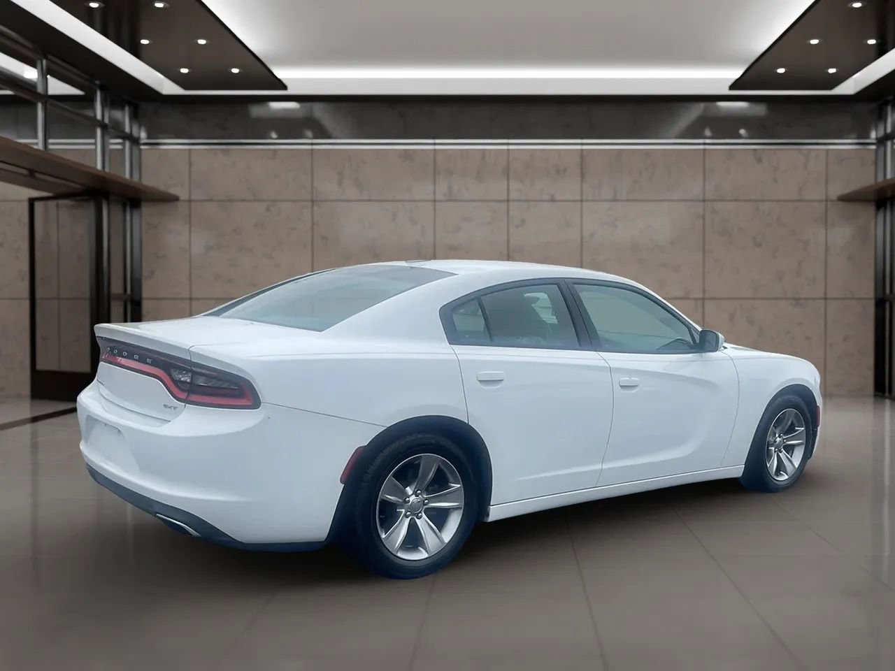Used 2015 Dodge Charger SXT RWD image 7