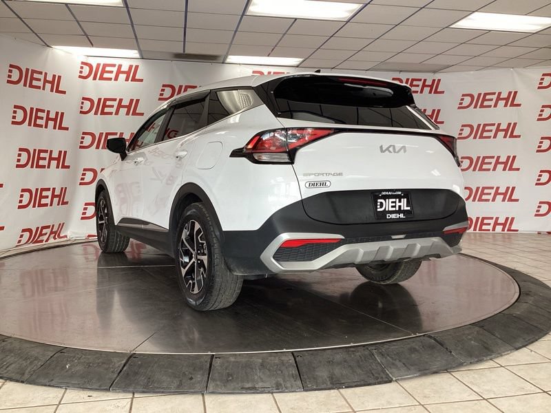 Certified 2024 Kia Sportage EX FWD image 5
