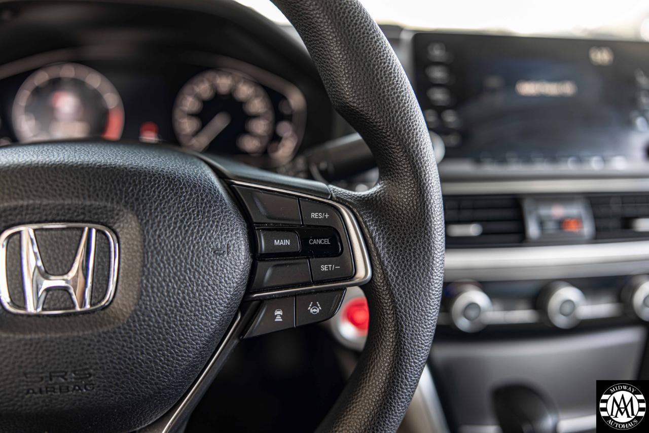 Used 2018 Honda Accord LX image 11