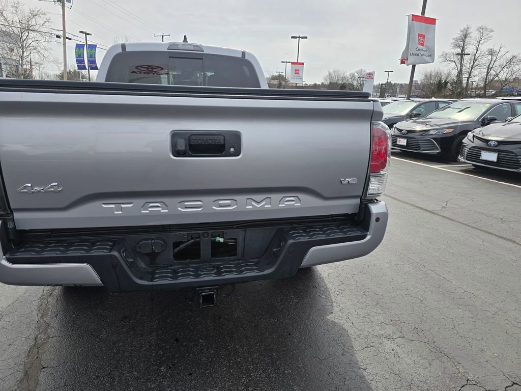 Used 2021 Toyota Tacoma Limited image 7