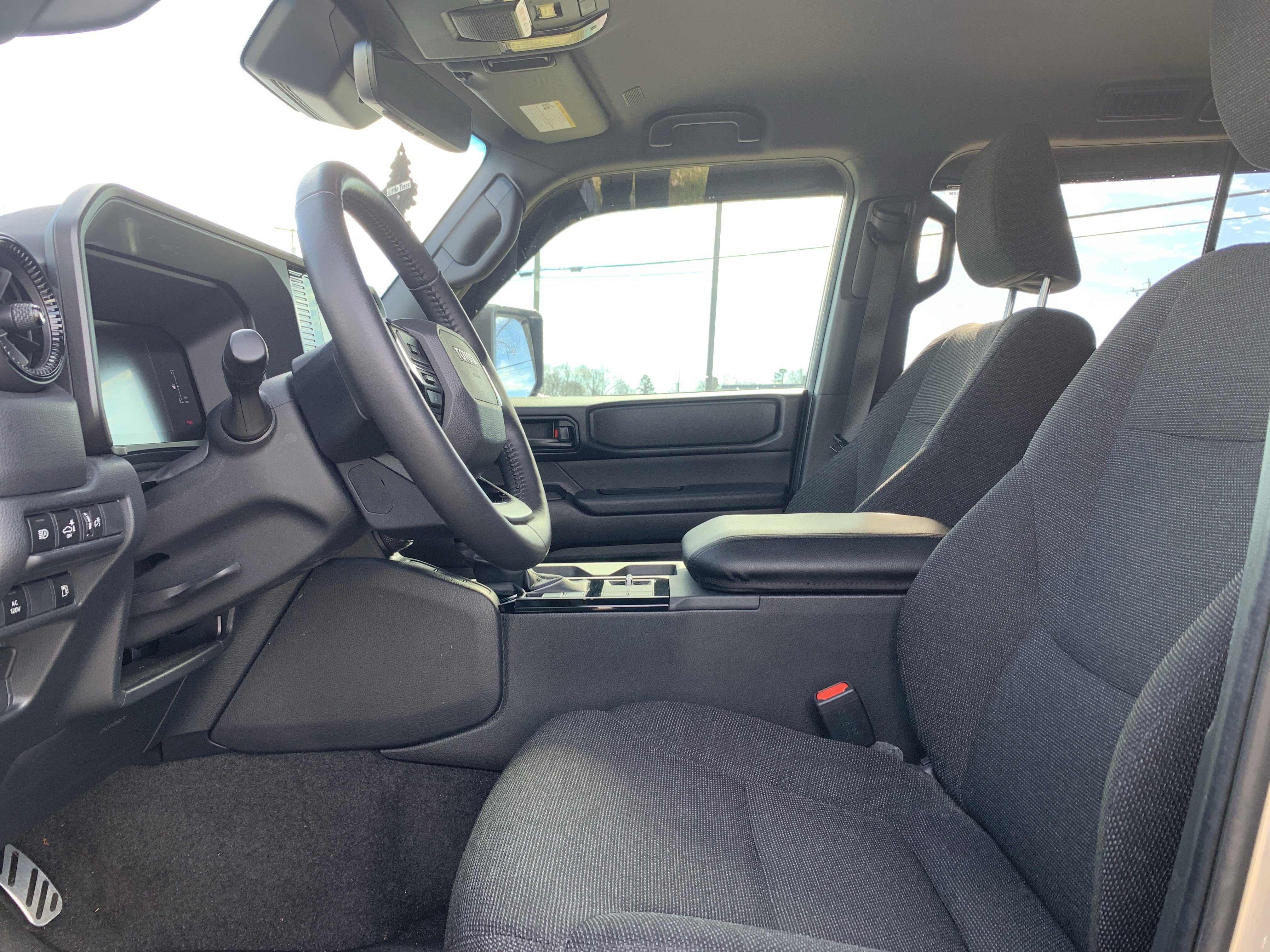 Used 2024 Toyota Land Cruiser 1958 image 16