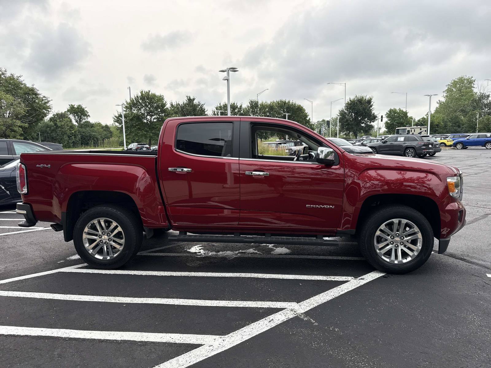 Used 2020 GMC Canyon SLT w/ Trailering Package AWD/4WD image 5