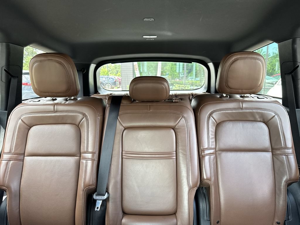 Used 2020 Lincoln Aviator Reserve RWD image 18