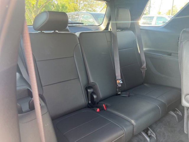 Used 2023 Chevrolet Traverse Premier image 17