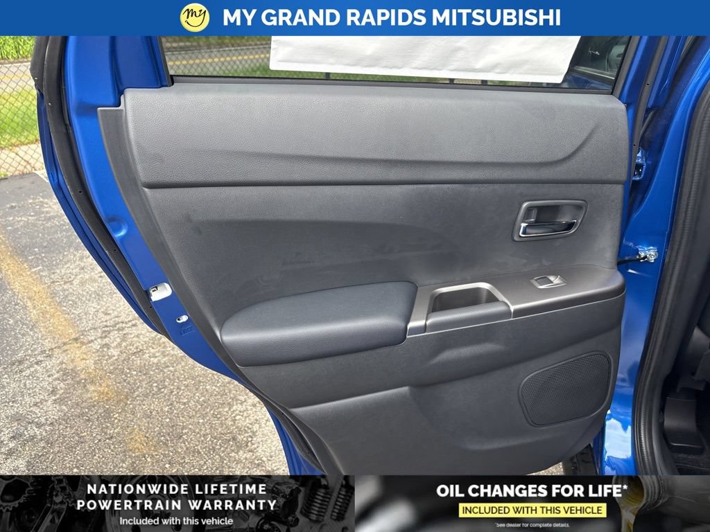 New 2026 Mitsubishi Outlander Sport SE AWD/4WD image 10