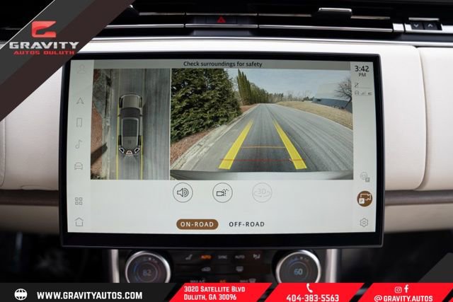 Used 2023 Land Rover Range Rover Long Wheelbase First Edition image 35