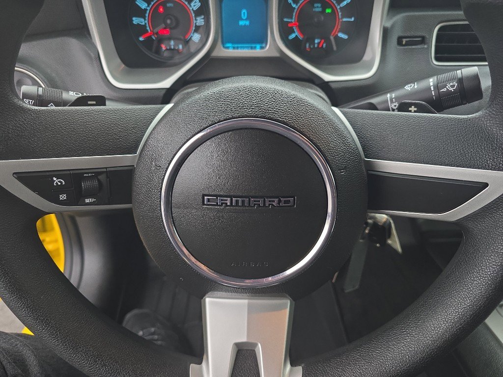 Used 2011 Chevrolet Camaro LT image 18