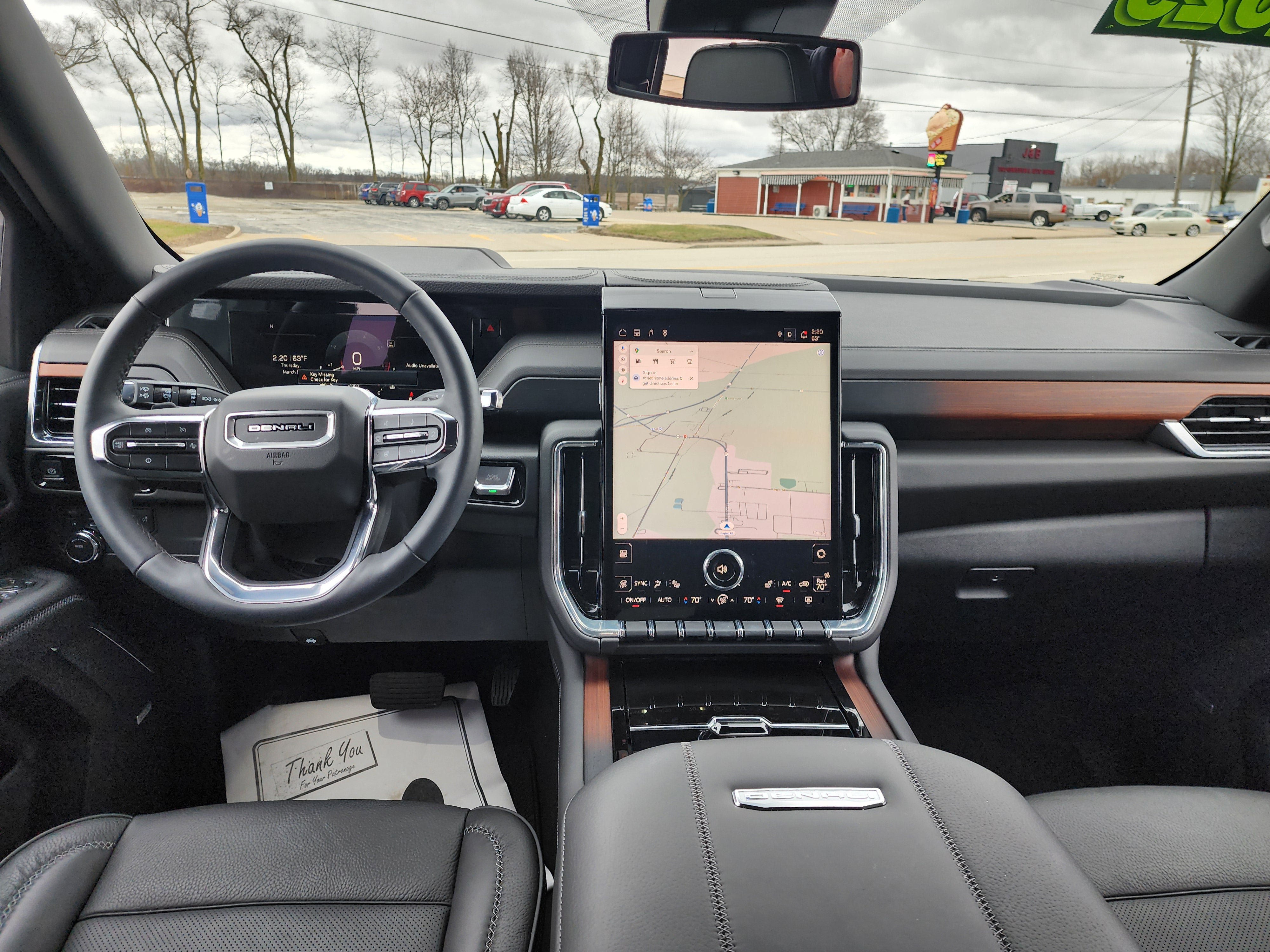 Certified 2025 GMC Yukon Denali image 8