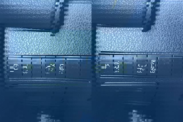 Certified 2024 Toyota Camry SE image 32