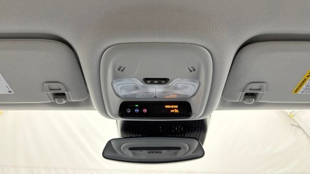 New 2027 Chevrolet Bolt LT w/ Comfort Package FWD image 36