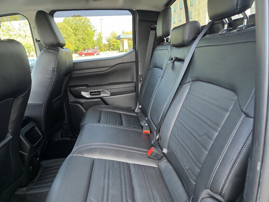 Used 2024 Ford Ranger Lariat w/ FX4 Off-Road Package image 13