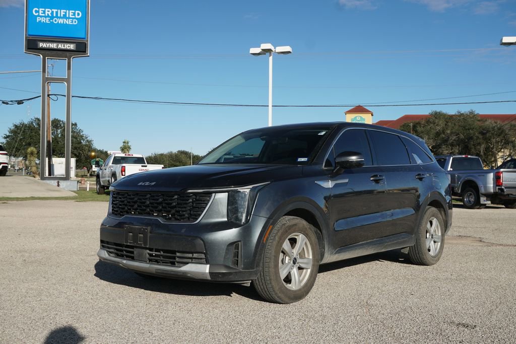 Used 2024 Kia Sorento LX
