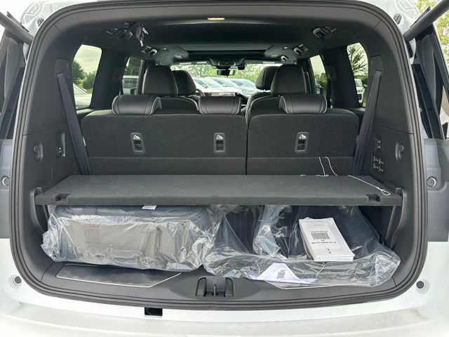 New 2027 INFINITI QX80 Autograph w/ Premium Cargo Package AWD/4WD image 36
