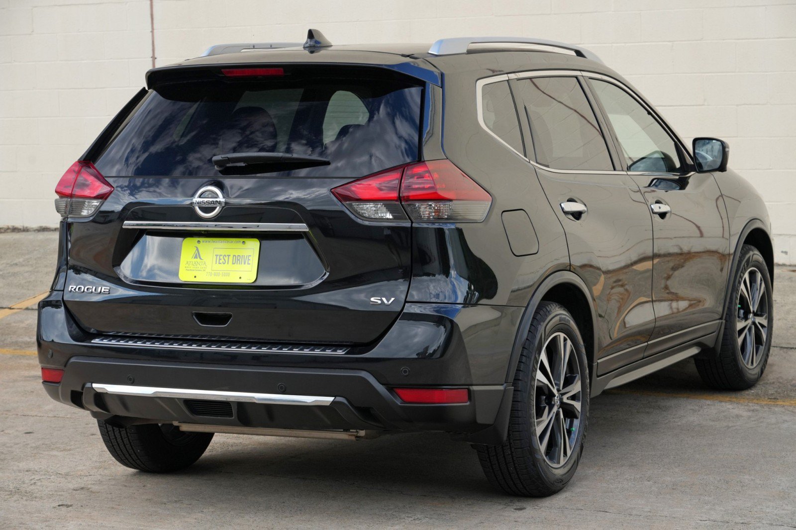 Used 2019 Nissan Rogue SV w/ Premium Package FWD image 47