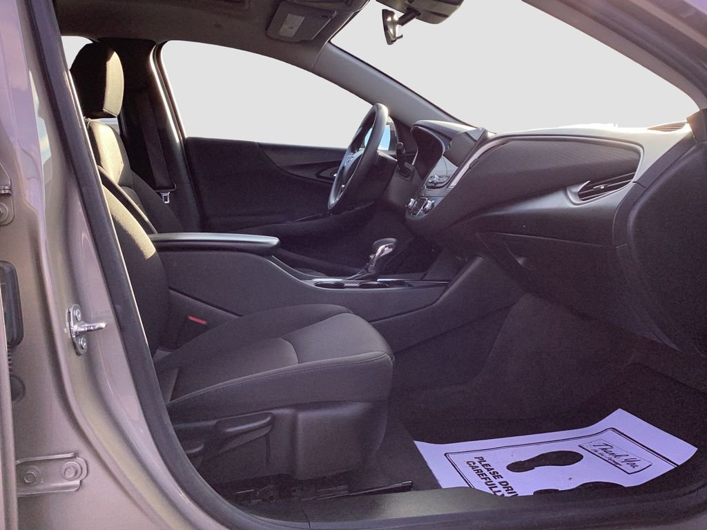 Used 2023 Chevrolet Malibu LT image 17