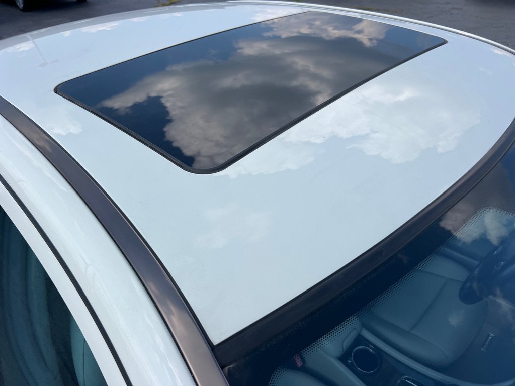 Used 2007 Mercedes-Benz C 230 Sedan image 9