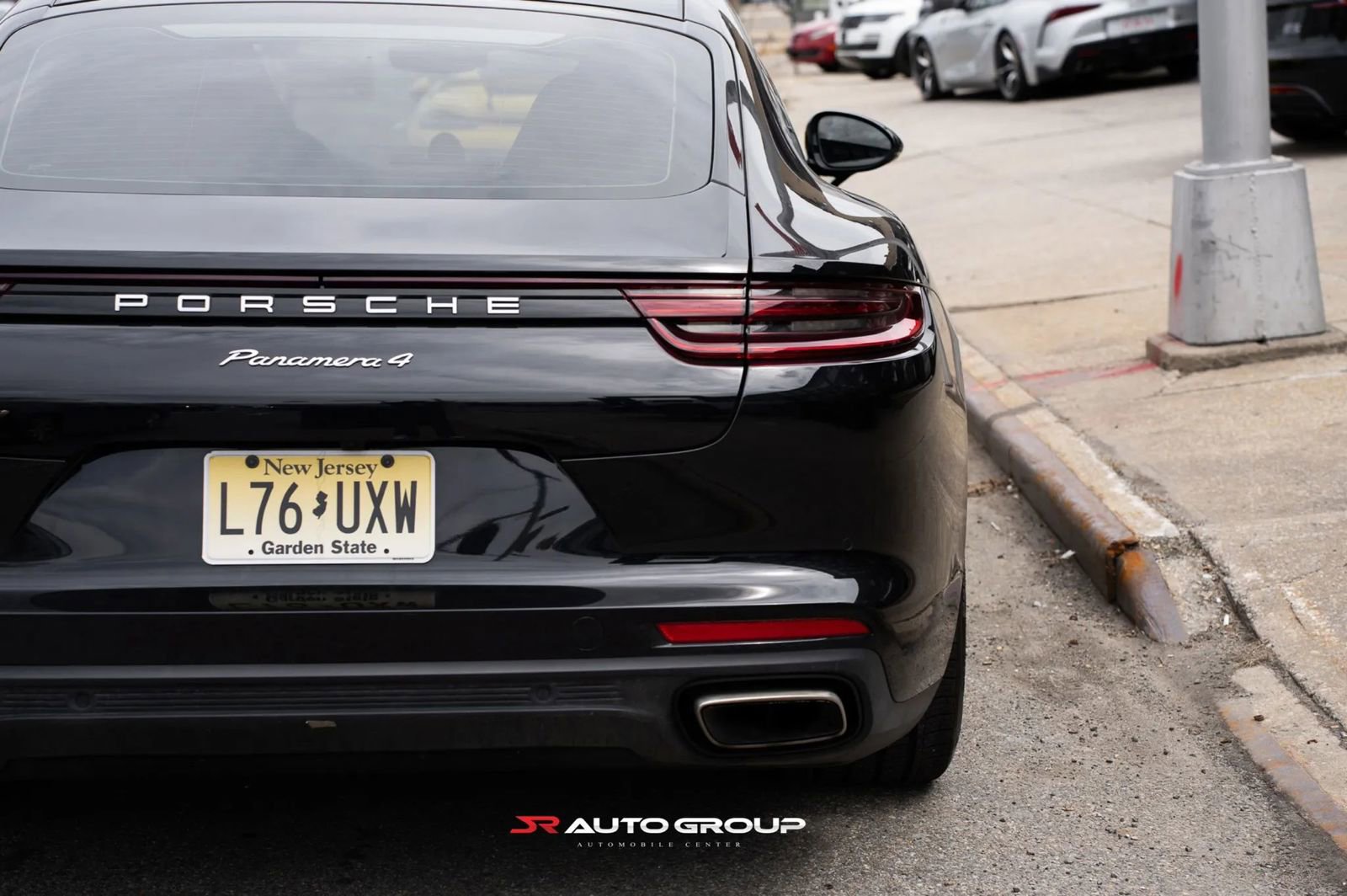 Used 2019 Porsche Panamera 4 image 3