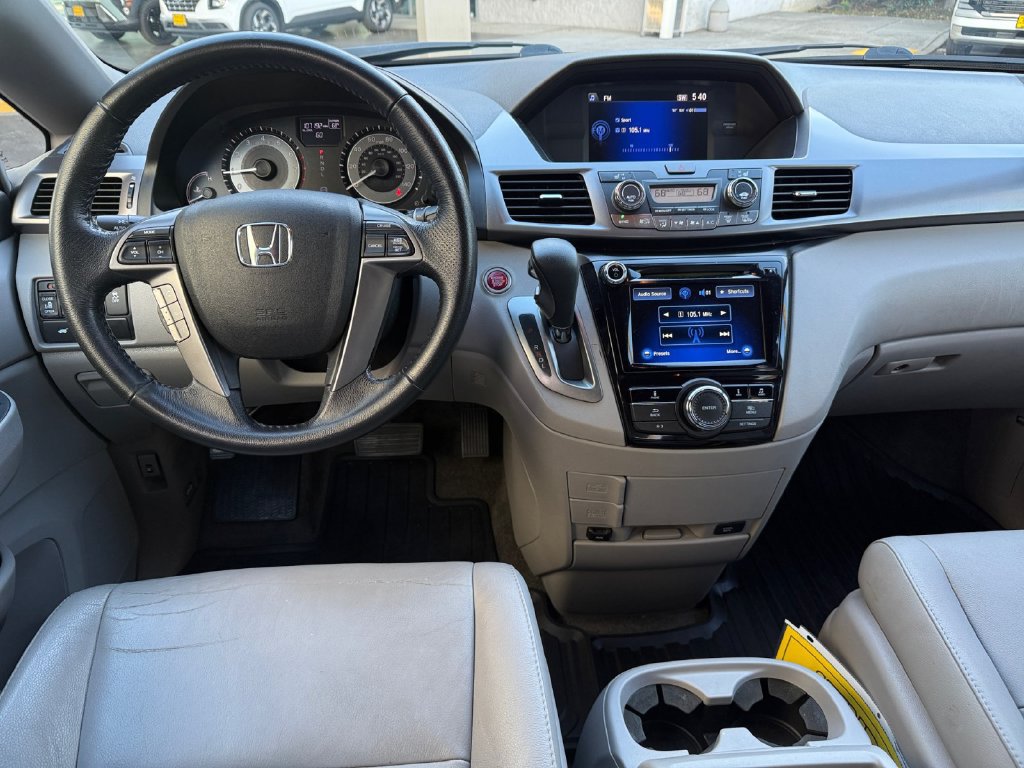 Used 2014 Honda Odyssey EX-L image 18