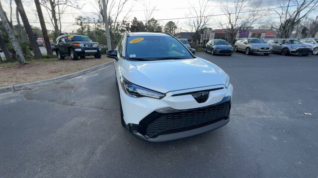 Used 2025 Toyota Corolla Cross SE image 5
