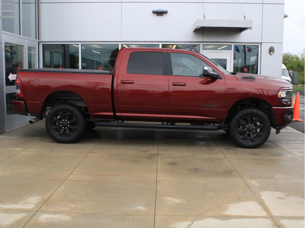 Used 2022 RAM 2500 Big Horn w/ Night Edition AWD/4WD image 4