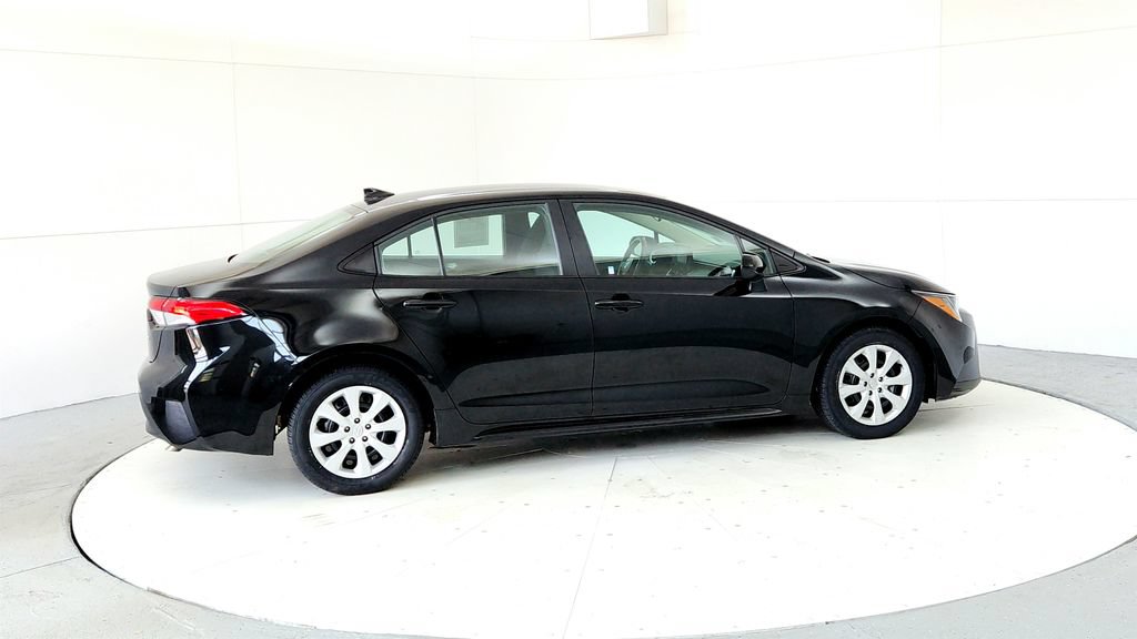 Certified 2024 Toyota Corolla LE FWD image 6
