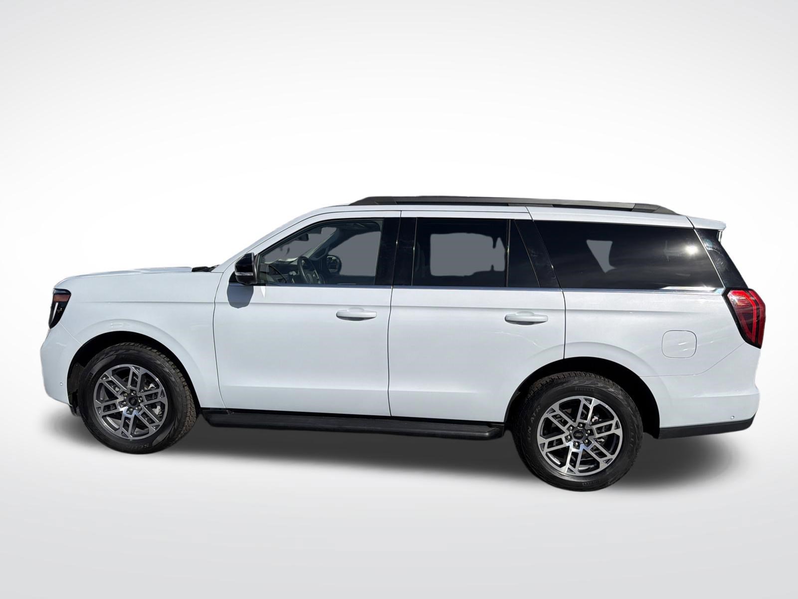 Certified 2025 Ford Expedition Active AWD/4WD image 21
