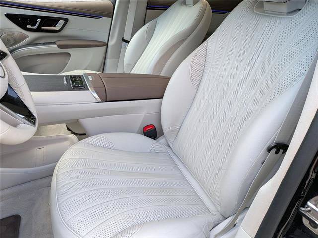 Certified 2023 Mercedes-Benz EQS 580 4MATIC SUV image 16