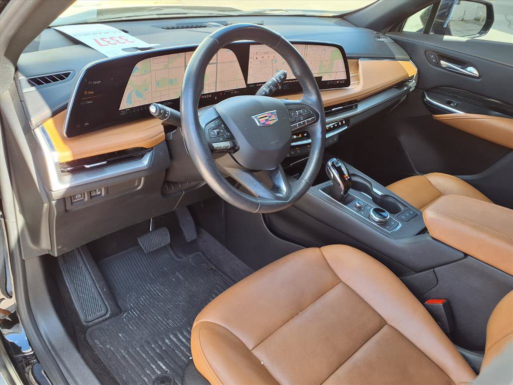 Used 2024 Cadillac XT4 Premium Luxury FWD image 13