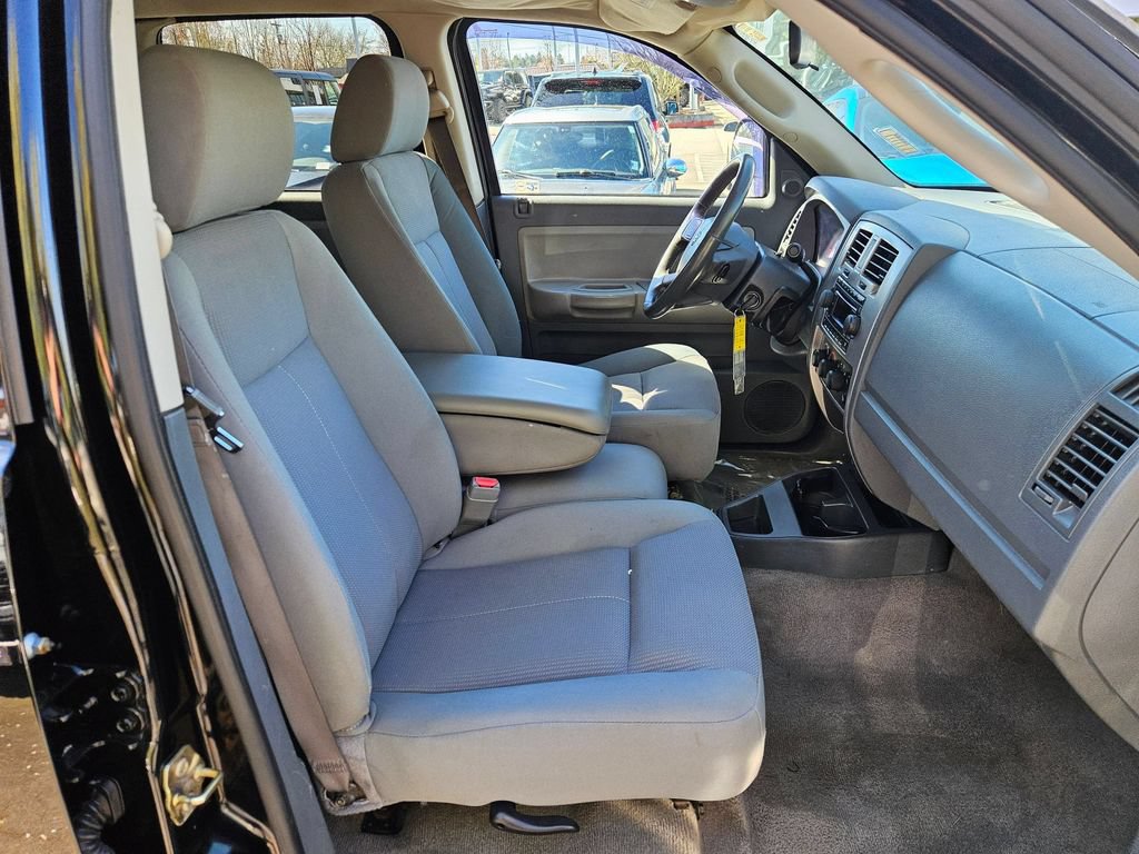 Used 2006 Dodge Dakota SLT w/ TRX4 Off Road Group AWD/4WD image 16