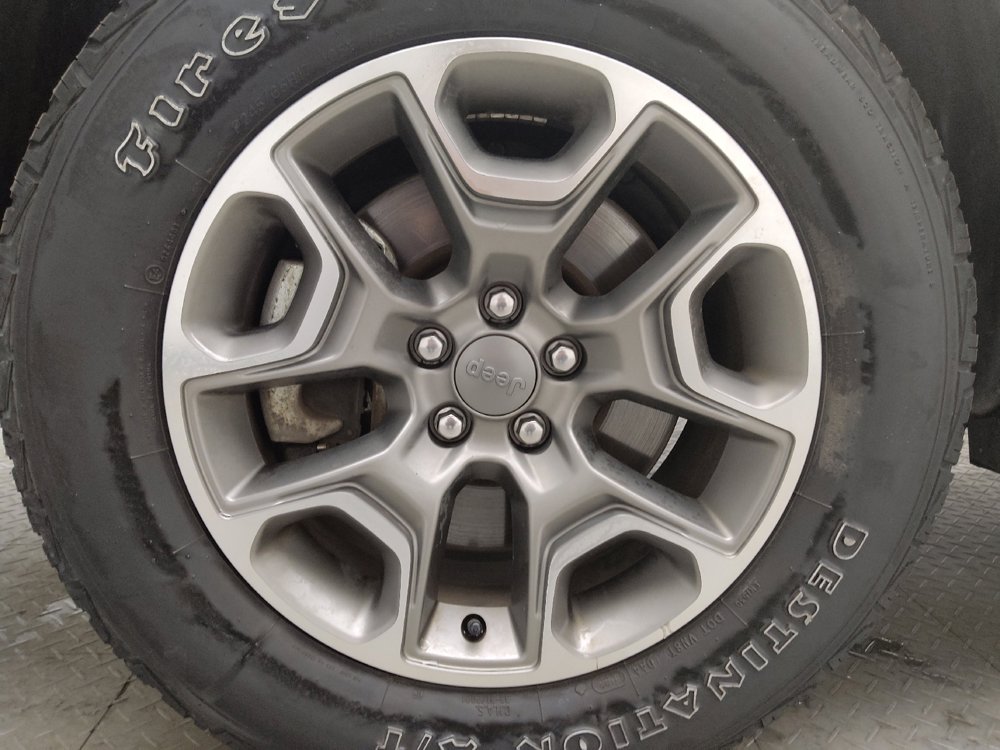 Used 2022 Jeep Cherokee Trailhawk image 31