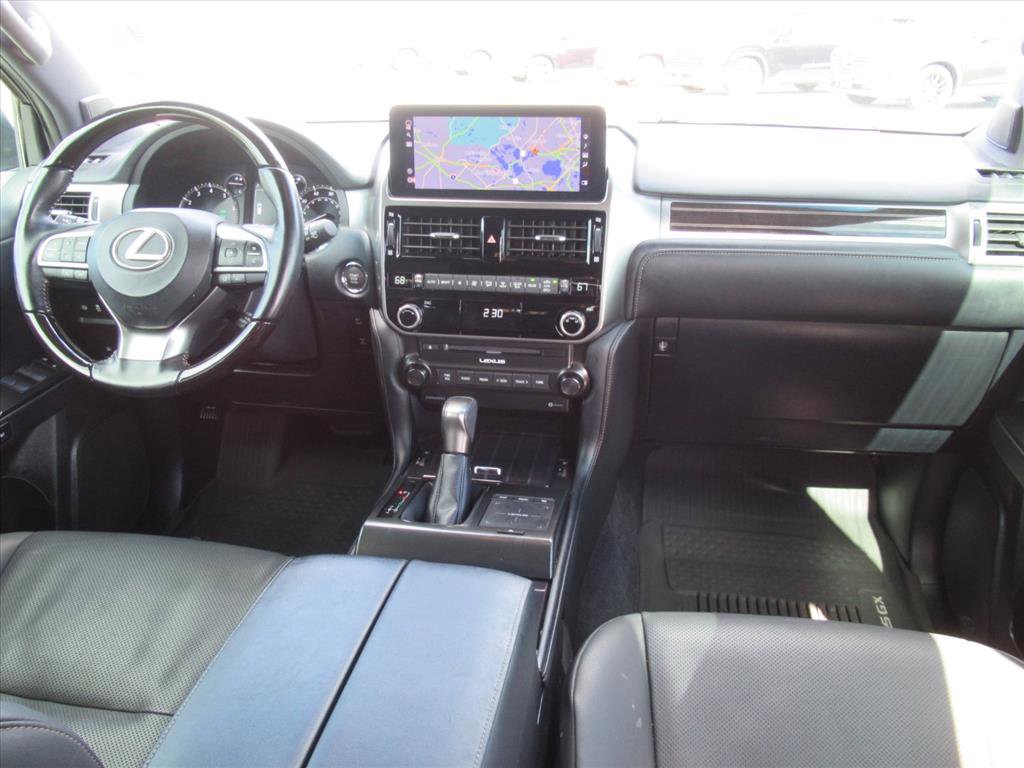 Used 2022 Lexus GX 460 Premium w/ Premium Package image 12