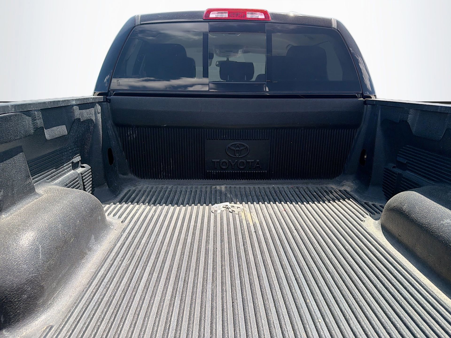 Used 2016 Toyota Tundra SR5 w/ TRD Off Road Package image 26