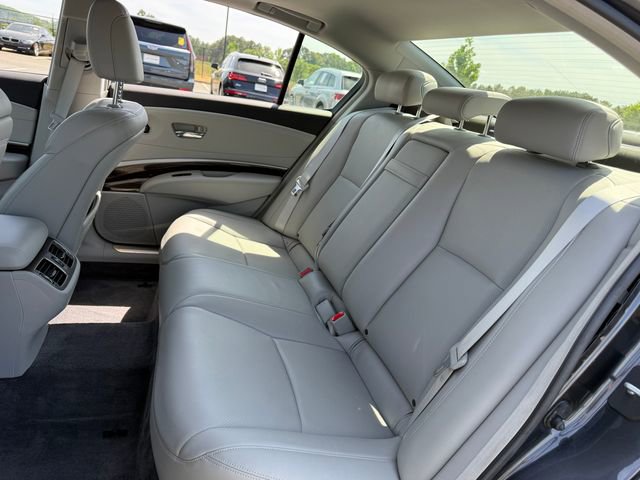 Used 2015 Acura RLX w/ Technology Package FWD image 19