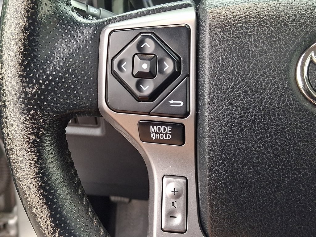 Used 2016 Toyota 4Runner SR5 Premium AWD/4WD image 21