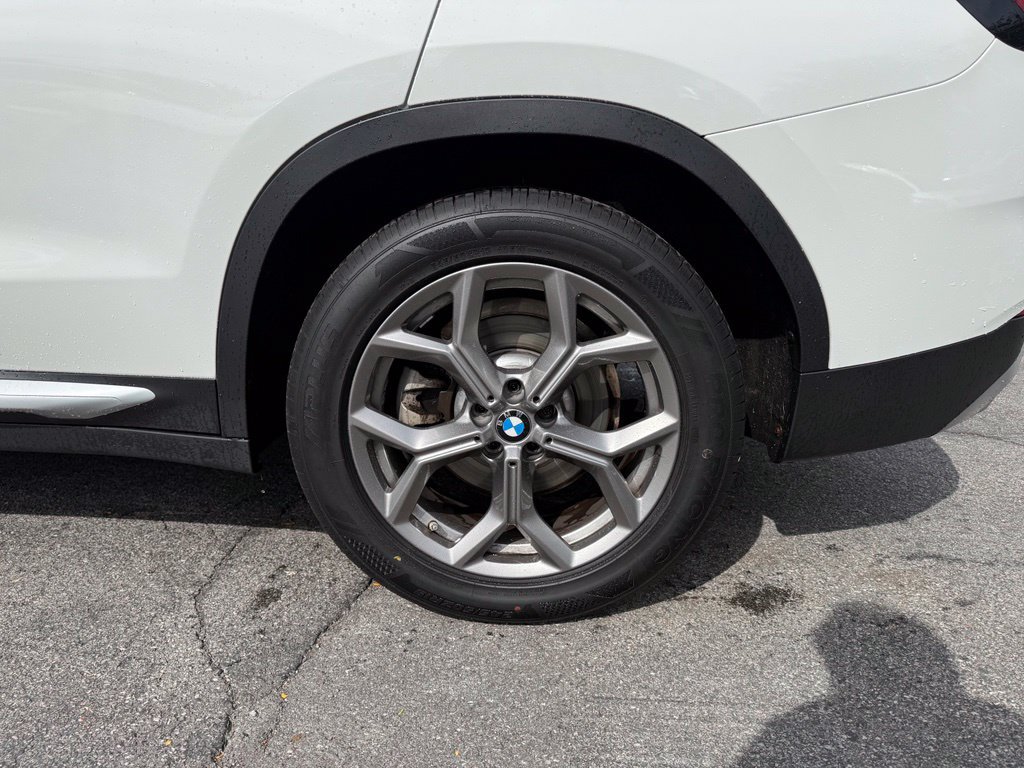 Used 2024 BMW X3 xDrive30i w/ Premium Package w/ZPA AWD/4WD image 29
