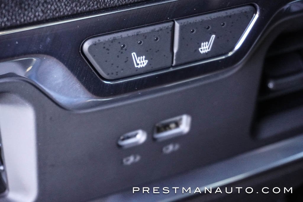 Used 2025 Chevrolet Silverado 3500 High Country w/ Technology Package image 50